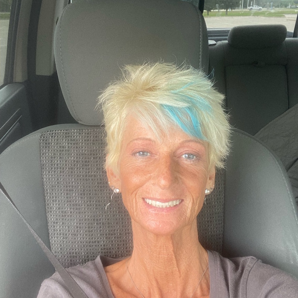 Meet your Posher, Tracy